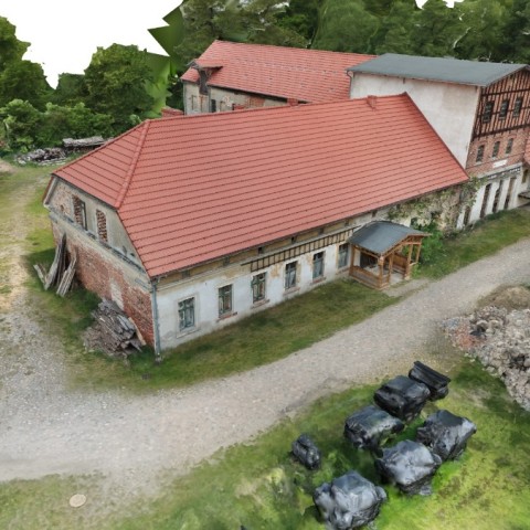 Powiększ obraz: Render modelu fotogrametrycznego - widok części mieszkalnej od frontu